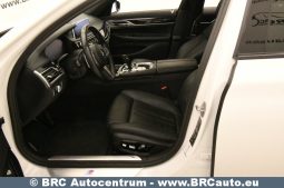 
										BMW 730 xDrive30d M-Sport Automatas 2019 full									