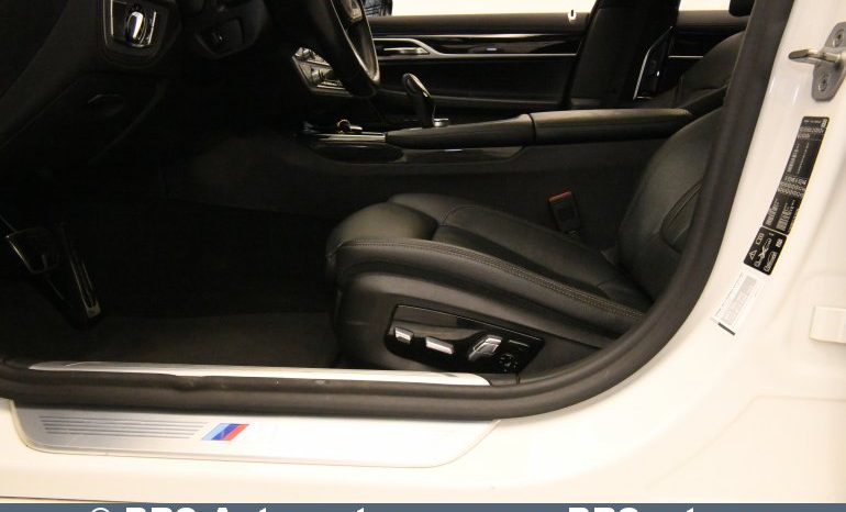 
								BMW 730 xDrive30d M-Sport Automatas 2019 full									