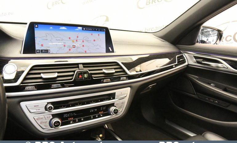 
								BMW 730 xDrive30d M-Sport Automatas 2019 full									