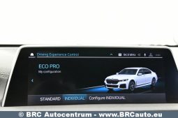 
										BMW 730 xDrive30d M-Sport Automatas 2019 full									