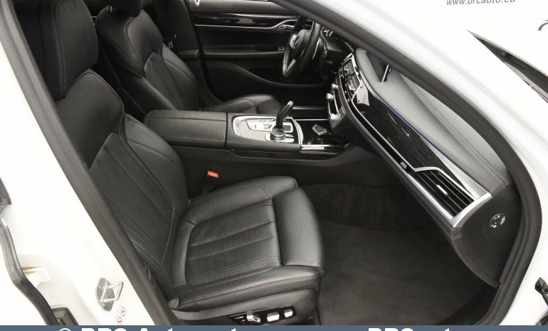 
								BMW 730 xDrive30d M-Sport Automatas 2019 full									