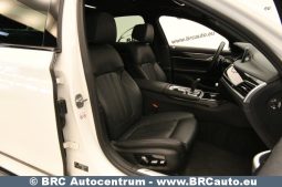 
										BMW 730 xDrive30d M-Sport Automatas 2019 full									