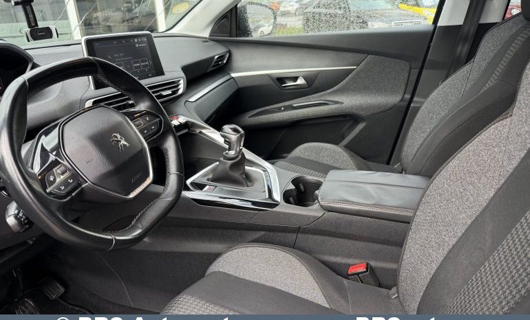 
								Peugeot 3008 1.5 BlueHDI 2018 full									