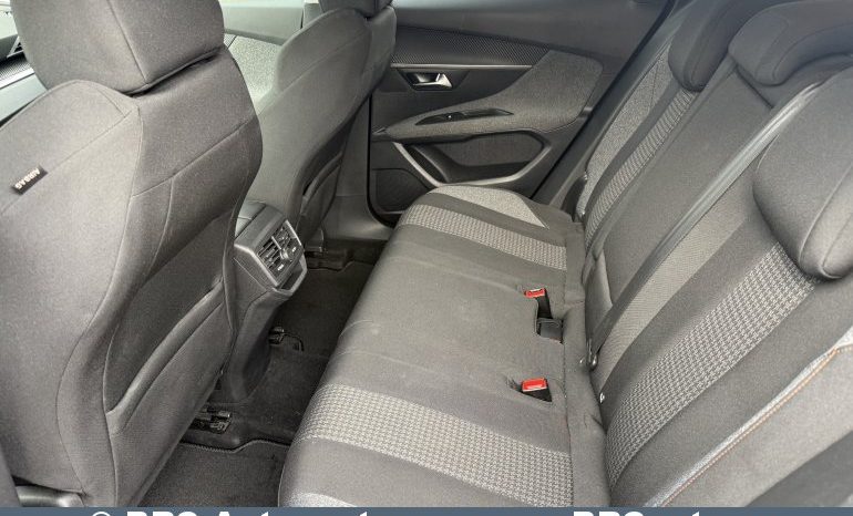 
								Peugeot 3008 1.5 BlueHDI 2018 full									