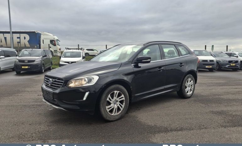 
								Volvo XC 60 2.0 D3 Automatas 2016 full									