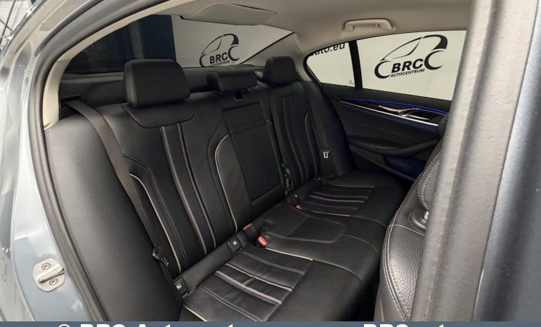 
								BMW 520 d Luxury Automatas 2017 full									