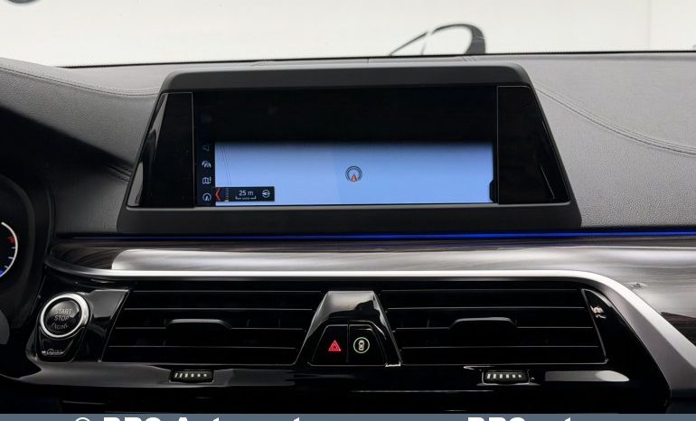 
								BMW 520 d Luxury Automatas 2017 full									