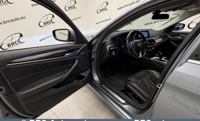 
								BMW 520 d Luxury Automatas 2017 full									