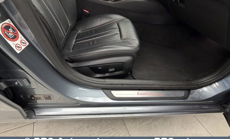 
								BMW 520 d Luxury Automatas 2017 full									