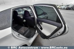 
										Toyota Prius Plug-in Hybrid Automatas 2013 full									