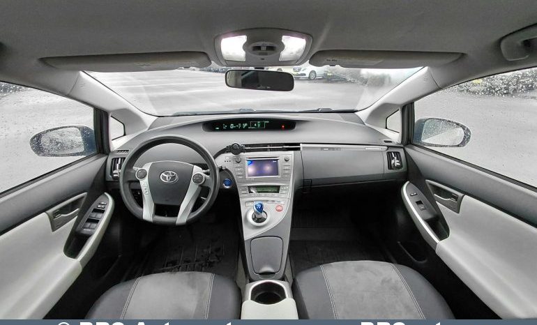 
								Toyota Prius Plug-in Hybrid Automatas 2013 full									