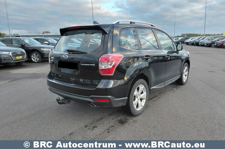 Subaru Forester 2.0 Lineartronic CVT Automatas 2015