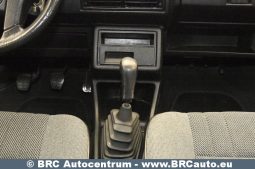 
										Volkswagen Golf GL 1990 full									