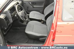 
										Volkswagen Golf GL 1990 full									