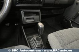 
										Volkswagen Golf GL 1990 full									