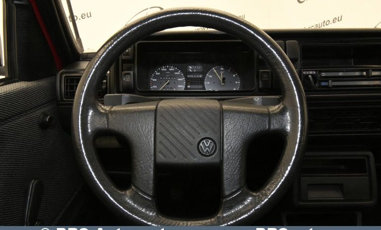 
								Volkswagen Golf GL 1990 full									
