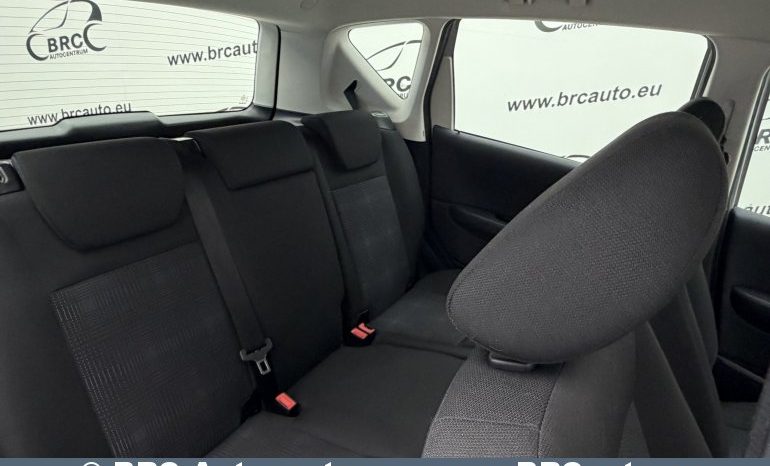 
								Mercedes-Benz A 180 1.7 BlueEFFICIENCY FWD Automatas 2012 full									