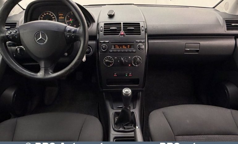 
								Mercedes-Benz A 180 1.7 BlueEFFICIENCY FWD Automatas 2012 full									