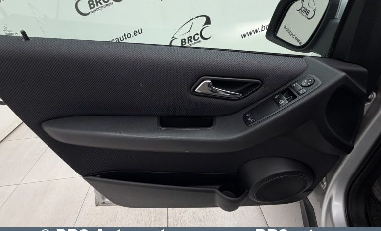 
								Mercedes-Benz A 180 1.7 BlueEFFICIENCY FWD Automatas 2012 full									