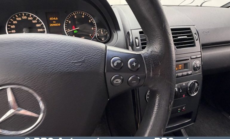 
								Mercedes-Benz A 180 1.7 BlueEFFICIENCY FWD Automatas 2012 full									