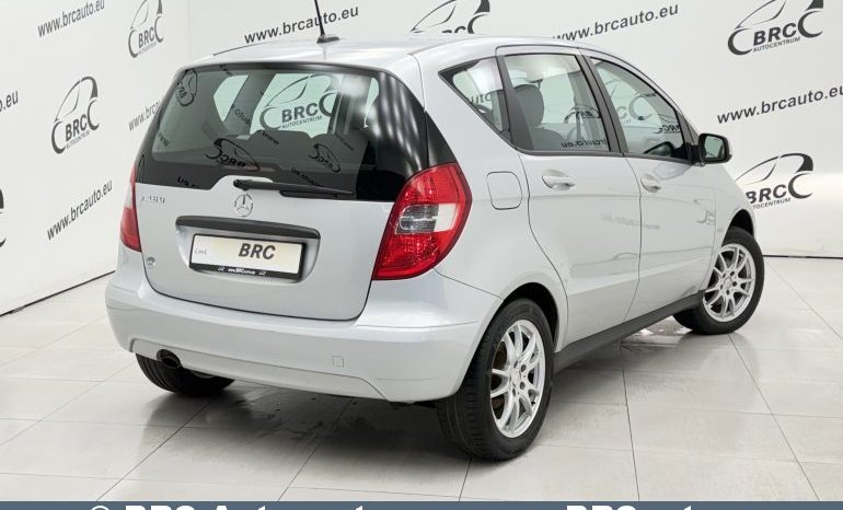 
								Mercedes-Benz A 180 1.7 BlueEFFICIENCY FWD Automatas 2012 full									
