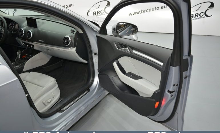 
								Audi A3 E-Tron Automatas 2016 full									
