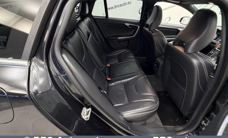 
								Volvo V60 D6 Plug-in Hybrid Twin Engine AWD Automatas 2014 full									
