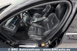 
										Volvo V60 D6 Plug-in Hybrid Twin Engine AWD Automatas 2014 full									