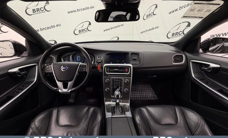 
								Volvo V60 D6 Plug-in Hybrid Twin Engine AWD Automatas 2014 full									