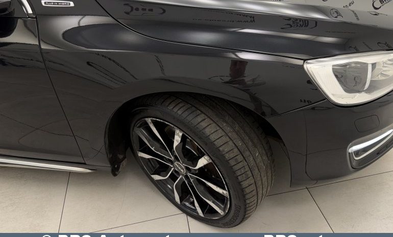 
								Volvo V60 D6 Plug-in Hybrid Twin Engine AWD Automatas 2014 full									