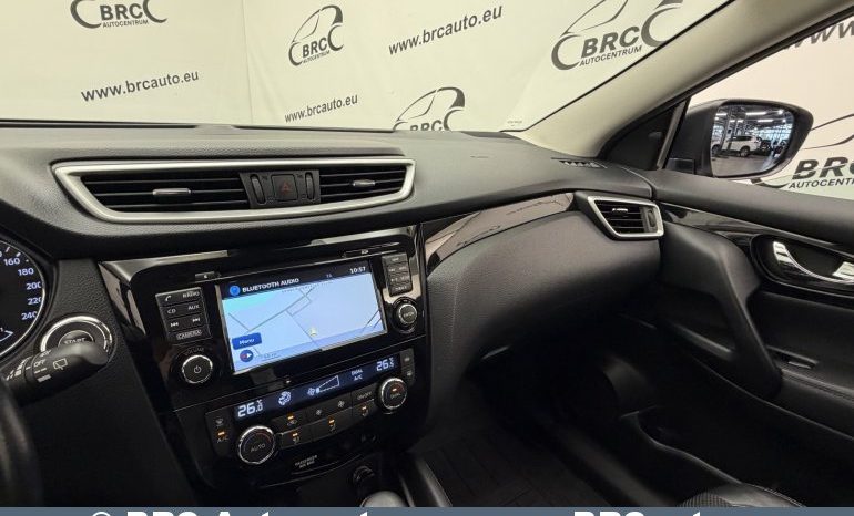 
								Nissan Qashqai 1.2 DIG-T Automatas 2016 full									