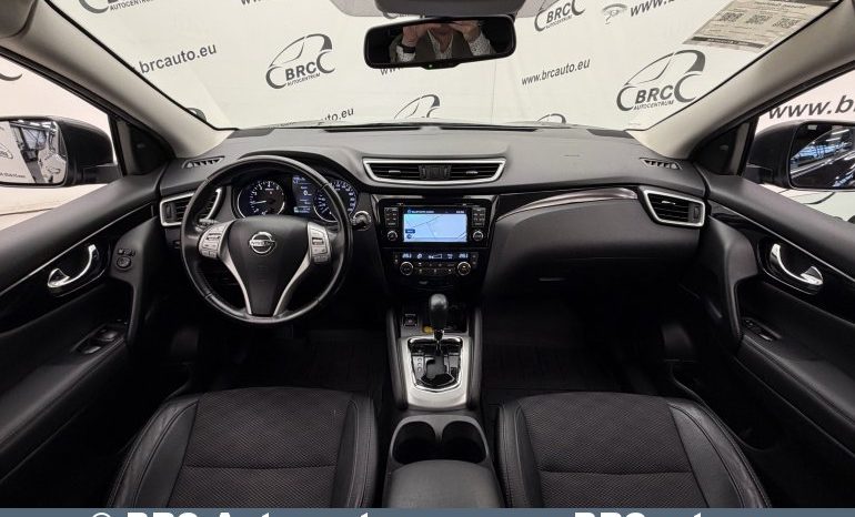 
								Nissan Qashqai 1.2 DIG-T Automatas 2016 full									