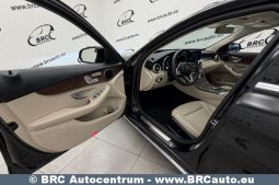 
										Mercedes-Benz C 300 Automatas 2019 full									