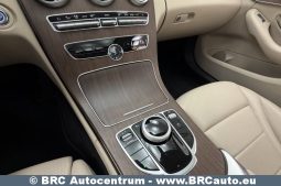 
										Mercedes-Benz C 300 Automatas 2019 full									