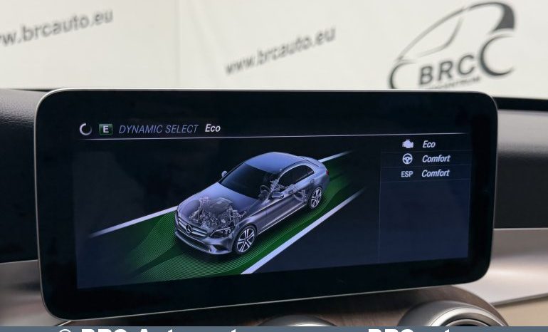 
								Mercedes-Benz C 300 Automatas 2019 full									