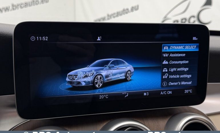 
								Mercedes-Benz C 300 Automatas 2019 full									