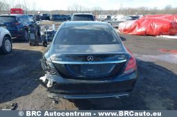 
										Mercedes-Benz C 300 Automatas 2019 full									
