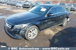 
										Mercedes-Benz C 300 Automatas 2019 full									