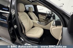 
										Mercedes-Benz C 300 Automatas 2019 full									