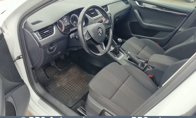 
								Skoda Octavia 1.6 TDI 2019 full									