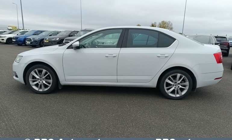 
								Skoda Octavia 1.6 TDI 2019 full									