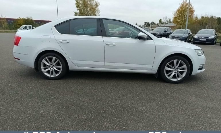 
								Skoda Octavia 1.6 TDI 2019 full									
