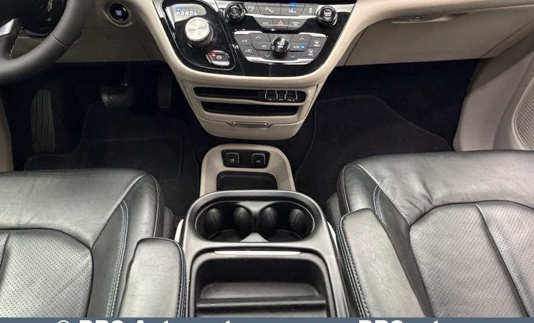 
								Chrysler Pacifica 3.6 Hybrid Automatas 2021 full									