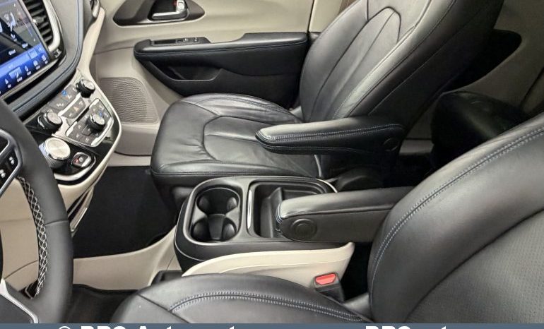 
								Chrysler Pacifica 3.6 Hybrid Automatas 2021 full									