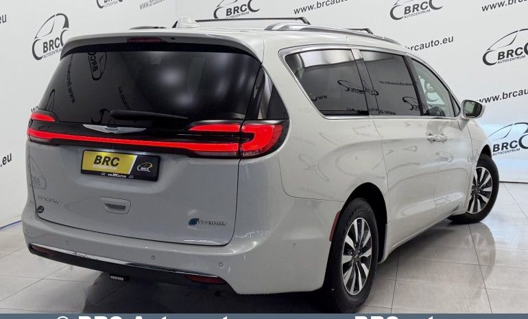 
								Chrysler Pacifica 3.6 Hybrid Automatas 2021 full									