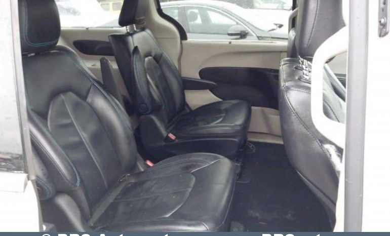 
								Chrysler Pacifica 3.6 Hybrid Automatas 2021 full									