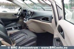 
										Chrysler Pacifica 3.6 Hybrid Automatas 2021 full									