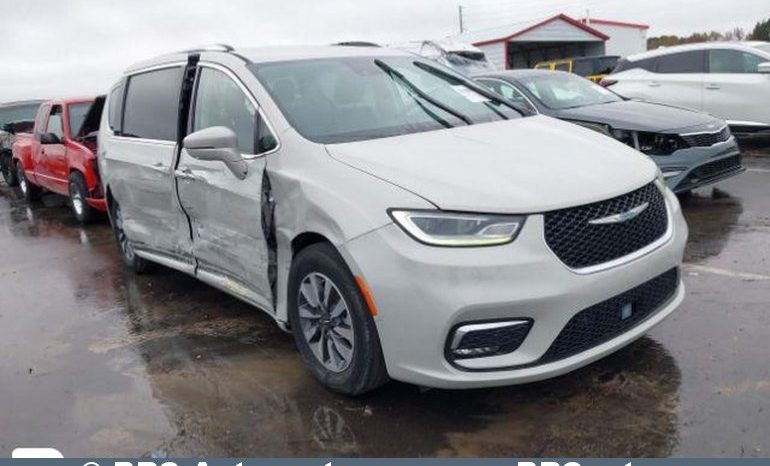 
								Chrysler Pacifica 3.6 Hybrid Automatas 2021 full									