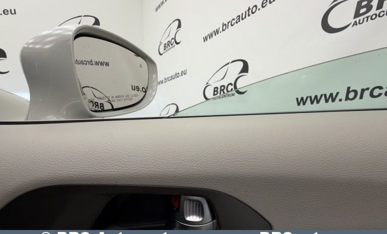 
								Chrysler Pacifica 3.6 Hybrid Automatas 2021 full									