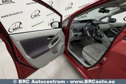 
										Toyota Prius 1.8 HSD FWD Automatas 2011 full									